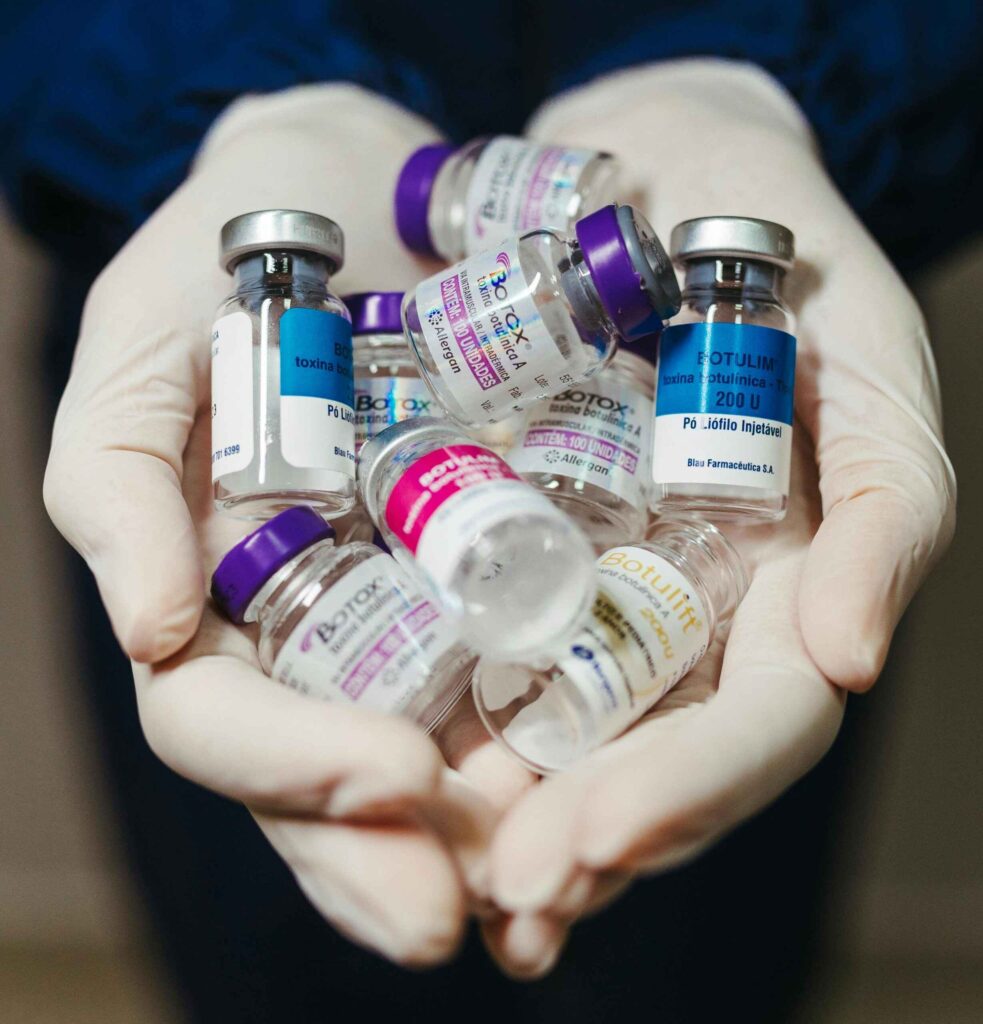 healthcare-supplies-delivery-service-canada-and-usa